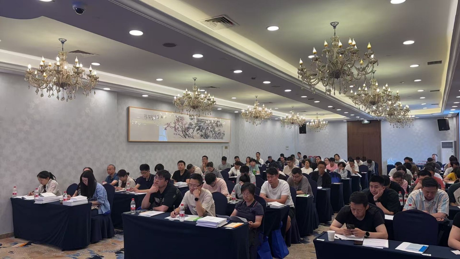 市市场监管局开展2025年Ｂ类特种设备安全监察员专项能力提升